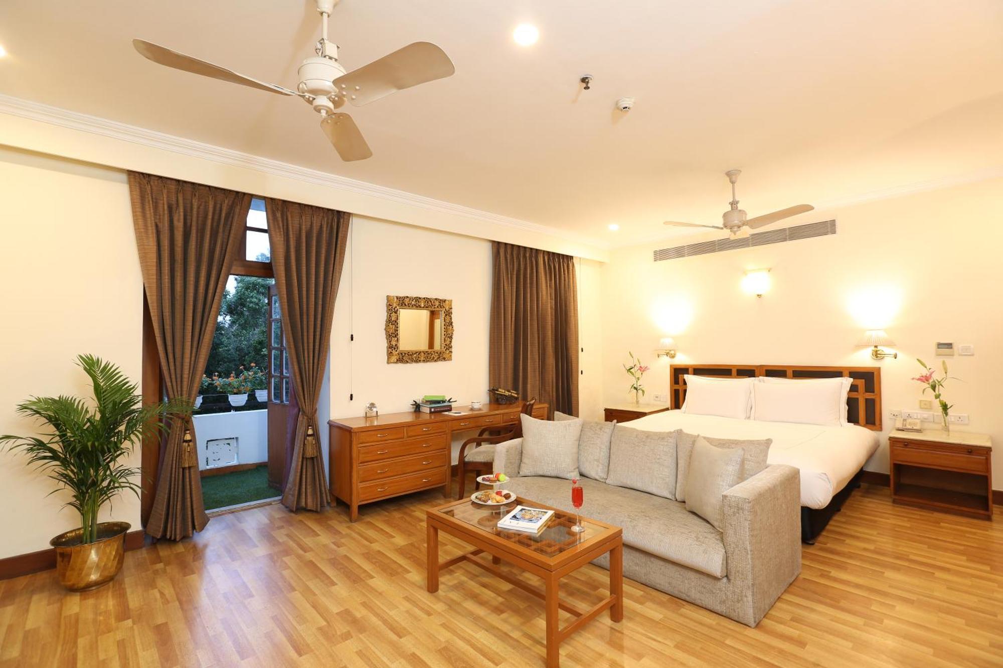 Hotel Ambassador, New Delhi - Ihcl Seleqtions Exterior foto A room at the Imperial