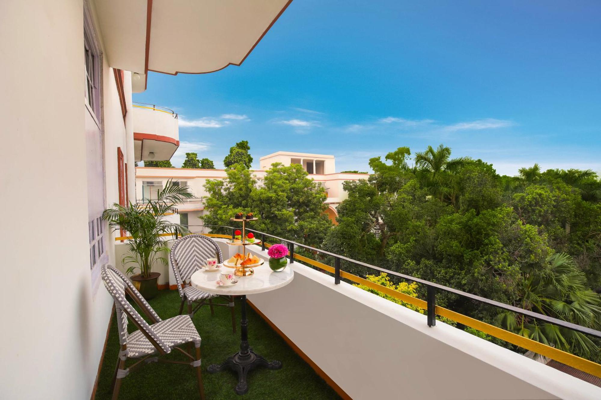 Hotel Ambassador, New Delhi - Ihcl Seleqtions Exterior foto A balcony