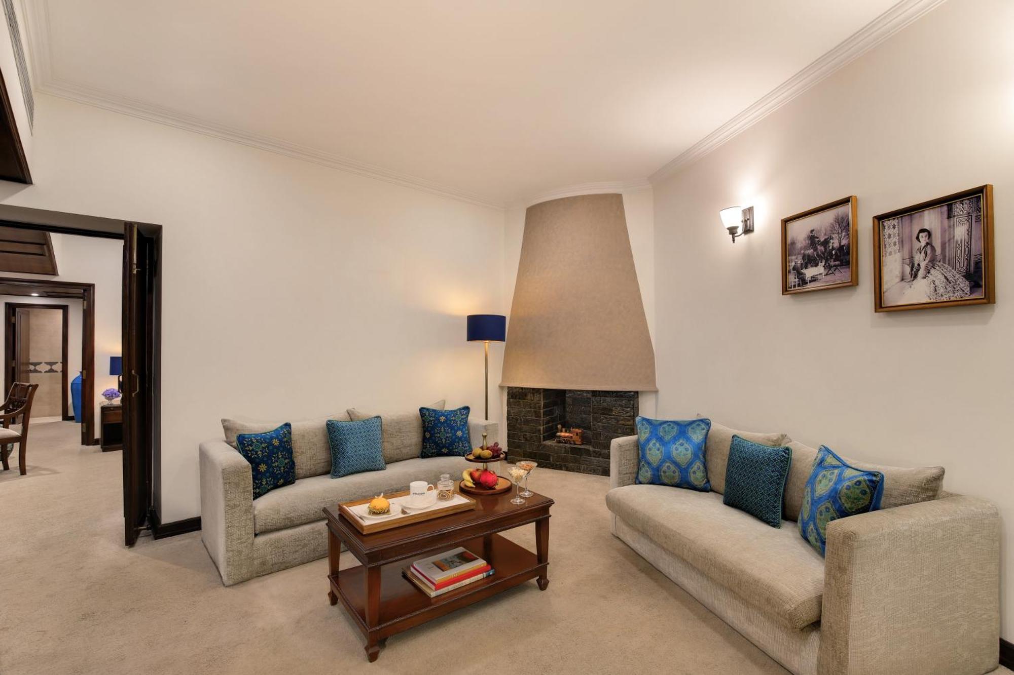Hotel Ambassador, New Delhi - Ihcl Seleqtions Exterior foto A living room